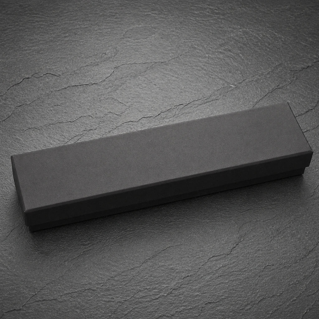 Black Vault Pro - Schmucketui Schwarz mit glatter Oberfläche & Samteinlage