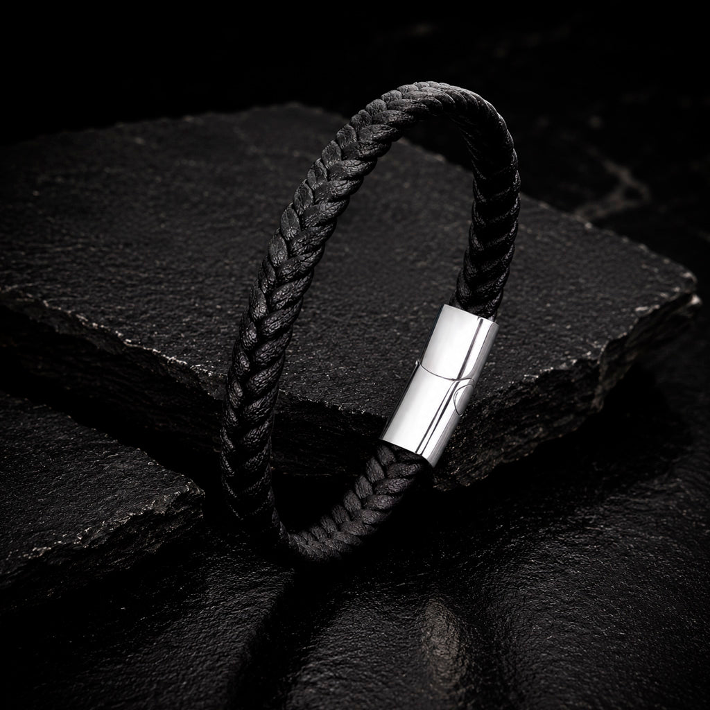 Braid Lock Slim Black - Schmales Lederarmband Herren 21 cm Magnetverschluss