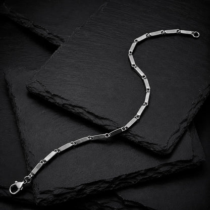 Facet Steel Edelstahl-Facettenarmband für Herren von MANAVARO, stilvoll und modern