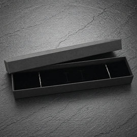 Black Vault Pro - Schmucketui Schwarz mit glatter Oberfläche & Samteinlage