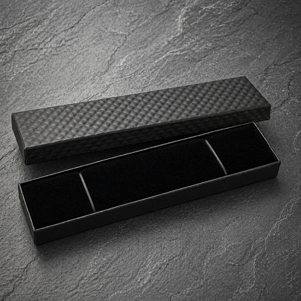 Black Vault - Elegantes Schmucketui Schwarz mit Samteinlage für Armbänder