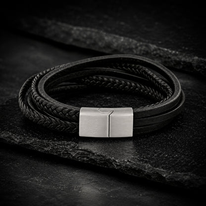 Frank 1967 Armband aus Echt Leder in Schwarz von MANAVARO – stilvolles Accessoire für Männer