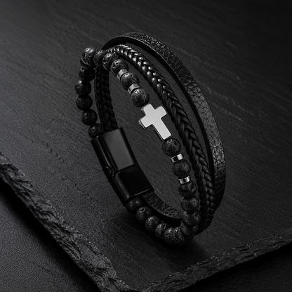Schwarzes Herren Lederarmband mit Lavaperlen und Edelstahlkreuz.