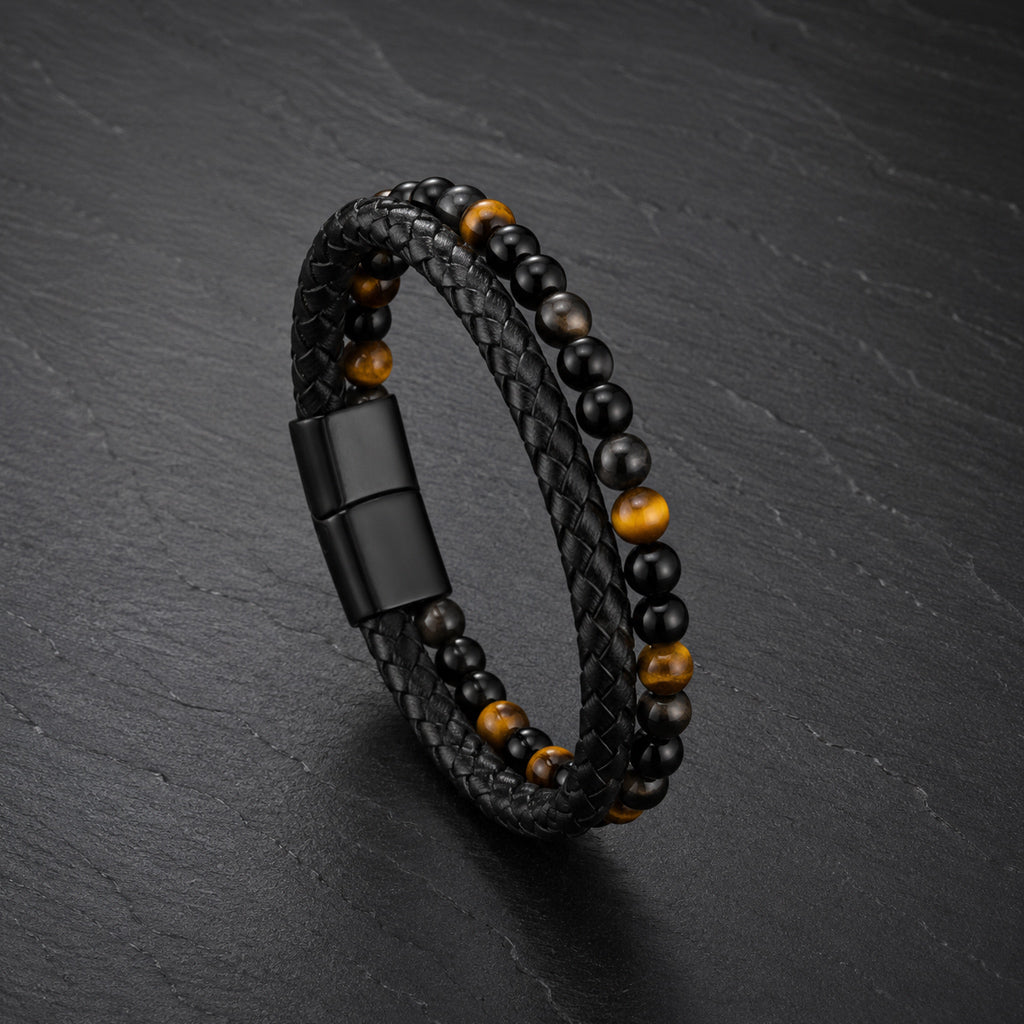 Schwarzes Herren Lederarmband mit Tigerauge Perlen und geflochtenem Design.